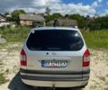 Серый Опель Зафира, объемом двигателя 1.8 л и пробегом 255 тыс. км за 4500 $, фото 2 на Automoto.ua