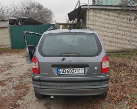 Серый Опель Зафира, объемом двигателя 2.17 л и пробегом 307 тыс. км за 3199 $, фото 3 на Automoto.ua
