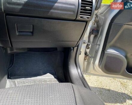 Серый Опель Зафира, объемом двигателя 1.8 л и пробегом 255 тыс. км за 4500 $, фото 30 на Automoto.ua