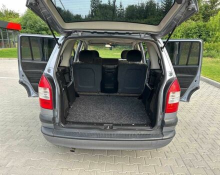 Опель Зафира 2003 в Тернополе на Automoto.ua Серый Опель Зафира, объемом двигателя 2 л и пробегом 258 тыс. км за 3167 $, фото 13 на Automoto.ua