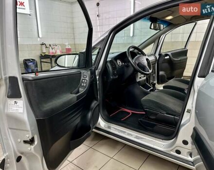 Серый Опель Зафира, объемом двигателя 1.8 л и пробегом 242 тыс. км за 4999 $, фото 15 на Automoto.ua