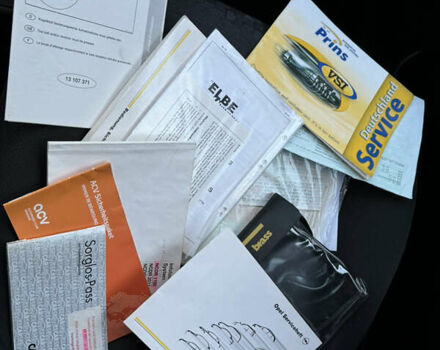 Серый Опель Зафира, объемом двигателя 1.8 л и пробегом 198 тыс. км за 4499 $, фото 7 на Automoto.ua