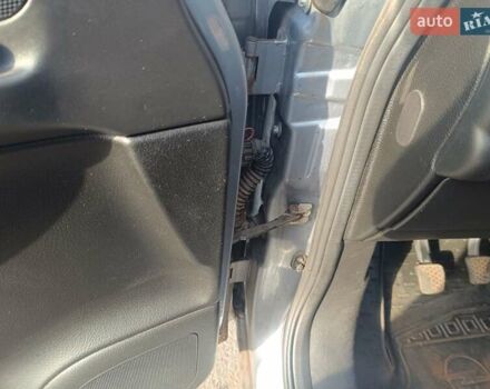 Сірий Опель Зафіра, об'ємом двигуна 1.6 л та пробігом 264 тис. км за 4500 $, фото 14 на Automoto.ua