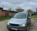 Серый Опель Зафира, объемом двигателя 2.2 л и пробегом 308 тыс. км за 2543 $, фото 1 на Automoto.ua