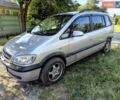 Серый Опель Зафира, объемом двигателя 1.6 л и пробегом 370 тыс. км за 3000 $, фото 1 на Automoto.ua