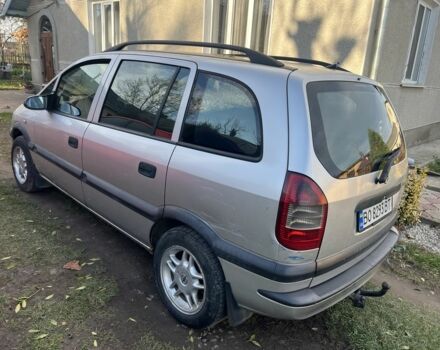 Серый Опель Зафира, объемом двигателя 2 л и пробегом 300 тыс. км за 1950 $, фото 3 на Automoto.ua