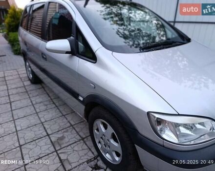 Сірий Опель Зафіра, об'ємом двигуна 1.8 л та пробігом 252 тис. км за 4700 $, фото 9 на Automoto.ua