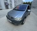 Серый Опель Зафира, объемом двигателя 2.2 л и пробегом 217 тыс. км за 3700 $, фото 1 на Automoto.ua