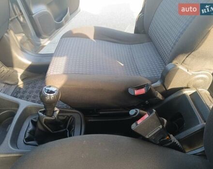 Сірий Опель Зафіра, об'ємом двигуна 1.6 л та пробігом 264 тис. км за 4500 $, фото 31 на Automoto.ua