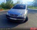 Серый Опель Зафира, объемом двигателя 1.6 л и пробегом 173 тыс. км за 4500 $, фото 1 на Automoto.ua
