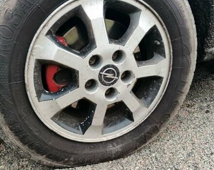 Серый Опель Зафира, объемом двигателя 2.2 л и пробегом 400 тыс. км за 4000 $, фото 6 на Automoto.ua