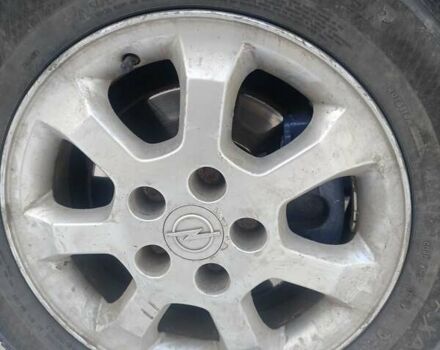 Серый Опель Зафира, объемом двигателя 2 л и пробегом 308 тыс. км за 3900 $, фото 21 на Automoto.ua