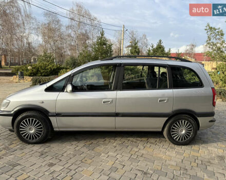 Серый Опель Зафира, объемом двигателя 1.8 л и пробегом 280 тыс. км за 4000 $, фото 18 на Automoto.ua