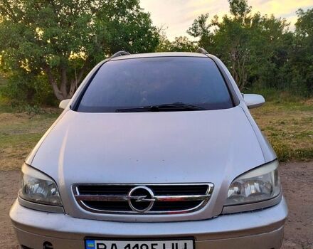 Сірий Опель Зафіра, об'ємом двигуна 2.2 л та пробігом 310 тис. км за 3000 $, фото 1 на Automoto.ua