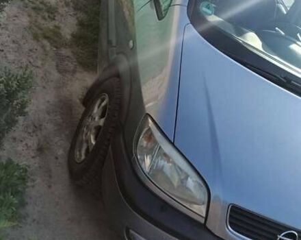 Серый Опель Зафира, объемом двигателя 1.99 л и пробегом 450 тыс. км за 4200 $, фото 3 на Automoto.ua