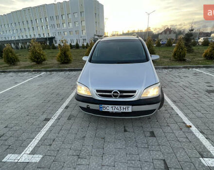 Сірий Опель Зафіра, об'ємом двигуна 2 л та пробігом 211 тис. км за 4300 $, фото 1 на Automoto.ua