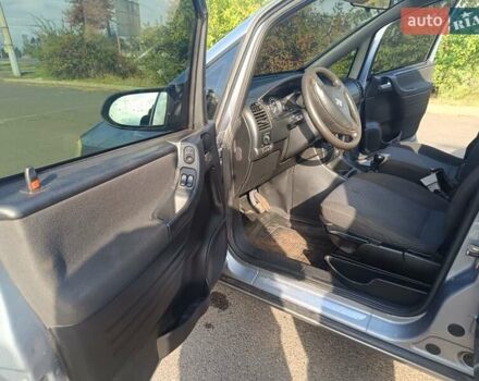 Сірий Опель Зафіра, об'ємом двигуна 1.6 л та пробігом 264 тис. км за 4500 $, фото 34 на Automoto.ua