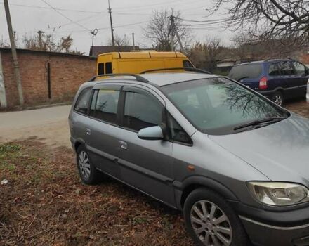 Серый Опель Зафира, объемом двигателя 2.17 л и пробегом 307 тыс. км за 3199 $, фото 2 на Automoto.ua