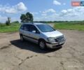 Серый Опель Зафира, объемом двигателя 2 л и пробегом 200 тыс. км за 3700 $, фото 1 на Automoto.ua