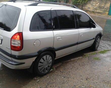 Серый Опель Зафира, объемом двигателя 2.2 л и пробегом 312 тыс. км за 3300 $, фото 1 на Automoto.ua