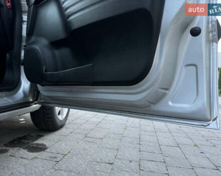 Серый Опель Зафира, объемом двигателя 1.8 л и пробегом 198 тыс. км за 4499 $, фото 36 на Automoto.ua