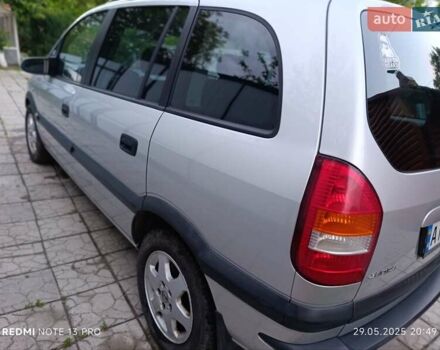 Сірий Опель Зафіра, об'ємом двигуна 1.8 л та пробігом 252 тис. км за 4700 $, фото 11 на Automoto.ua