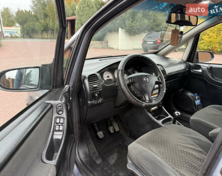 Опель Зафіра 2003 у Харкові на Automoto.ua Сірий Опель Зафіра, об'ємом двигуна 2.17 л та пробігом 350 тис. км за 3500 $, фото 10 на Automoto.ua