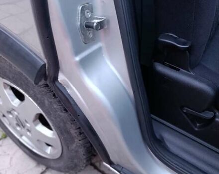 Сірий Опель Зафіра, об'ємом двигуна 1.8 л та пробігом 252 тис. км за 4700 $, фото 5 на Automoto.ua