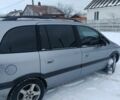 Серый Опель Зафира, объемом двигателя 2 л и пробегом 308 тыс. км за 3900 $, фото 4 на Automoto.ua