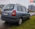 Серый Опель Зафира, объемом двигателя 1.6 л и пробегом 182 тыс. км за 4200 $, фото 2 на Automoto.ua