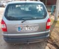 Сірий Опель Зафіра, об'ємом двигуна 2 л та пробігом 450 тис. км за 2000 $, фото 3 на Automoto.ua
