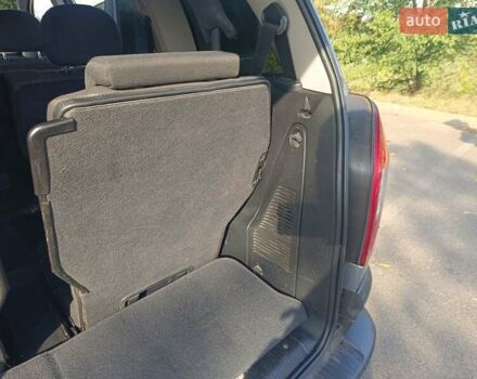 Сірий Опель Зафіра, об'ємом двигуна 1.6 л та пробігом 173 тис. км за 4100 $, фото 20 на Automoto.ua