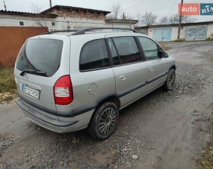 Серый Опель Зафира, объемом двигателя 1.8 л и пробегом 300 тыс. км за 2650 $, фото 4 на Automoto.ua