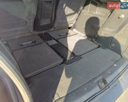 Сірий Опель Зафіра, об'ємом двигуна 1.6 л та пробігом 264 тис. км за 4500 $, фото 9 на Automoto.ua