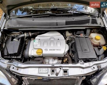 Сірий Опель Зафіра, об'ємом двигуна 1.8 л та пробігом 239 тис. км за 4200 $, фото 8 на Automoto.ua