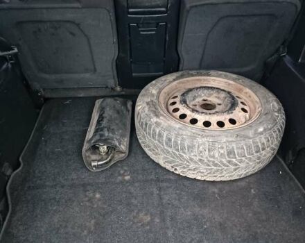 Сірий Опель Зафіра, об'ємом двигуна 2 л та пробігом 200 тис. км за 2650 $, фото 6 на Automoto.ua