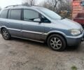 Серый Опель Зафира, объемом двигателя 2.2 л и пробегом 400 тыс. км за 4000 $, фото 9 на Automoto.ua
