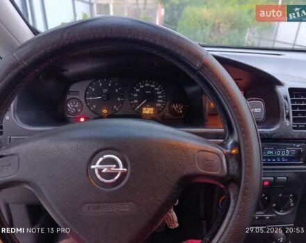 Сірий Опель Зафіра, об'ємом двигуна 1.8 л та пробігом 252 тис. км за 4700 $, фото 1 на Automoto.ua
