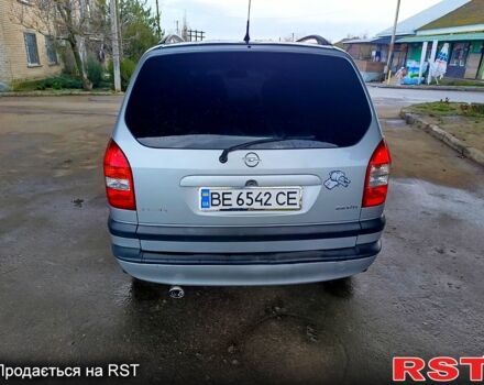 Серый Опель Зафира, объемом двигателя 2.2 л и пробегом 300 тыс. км за 4500 $, фото 12 на Automoto.ua