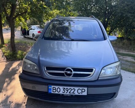 Серый Опель Зафира, объемом двигателя 2.2 л и пробегом 300 тыс. км за 2650 $, фото 1 на Automoto.ua
