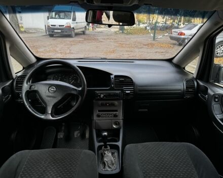 Сірий Опель Зафіра, об'ємом двигуна 2.2 л та пробігом 354 тис. км за 2999 $, фото 5 на Automoto.ua