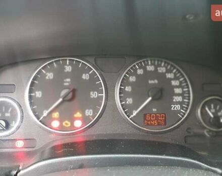 Серый Опель Зафира, объемом двигателя 2.2 л и пробегом 346 тыс. км за 3700 $, фото 9 на Automoto.ua