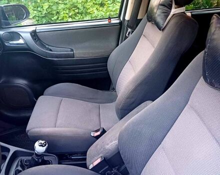 Серый Опель Зафира, объемом двигателя 2.2 л и пробегом 153 тыс. км за 3700 $, фото 3 на Automoto.ua