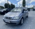 Серый Опель Зафира, объемом двигателя 1.6 л и пробегом 288 тыс. км за 3700 $, фото 1 на Automoto.ua
