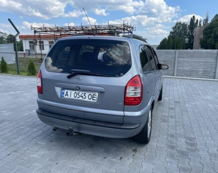 Серый Опель Зафира, объемом двигателя 1.6 л и пробегом 288 тыс. км за 3700 $, фото 2 на Automoto.ua