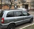 Сірий Опель Зафіра, об'ємом двигуна 2 л та пробігом 300 тис. км за 3700 $, фото 3 на Automoto.ua