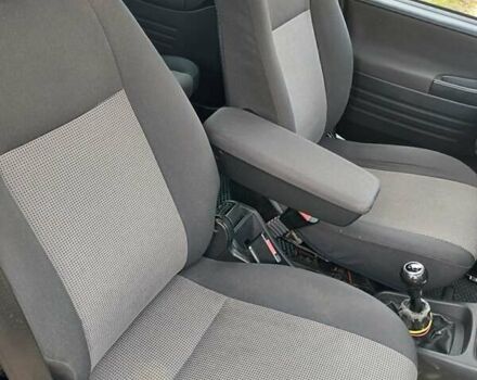 Сірий Опель Зафіра, об'ємом двигуна 1.8 л та пробігом 226 тис. км за 5500 $, фото 11 на Automoto.ua