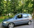 Сірий Опель Зафіра, об'ємом двигуна 2 л та пробігом 383 тис. км за 4026 $, фото 1 на Automoto.ua