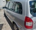 Сірий Опель Зафіра, об'ємом двигуна 1.6 л та пробігом 225 тис. км за 200000 $, фото 1 на Automoto.ua