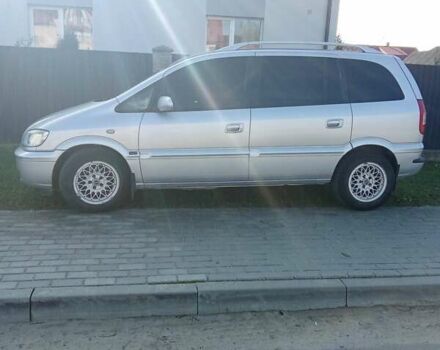 Серый Опель Зафира, объемом двигателя 2 л и пробегом 280 тыс. км за 4200 $, фото 1 на Automoto.ua